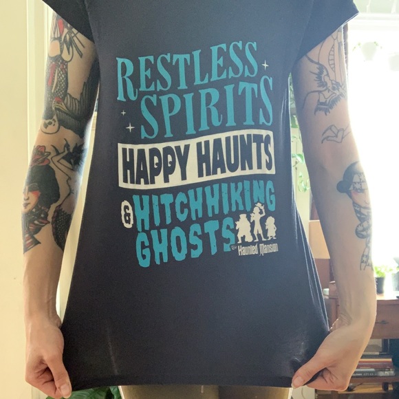 DISNEY Foolish Mortals Top Haunted Mansion Disneyland Disneyworld - Picture 3 of 3